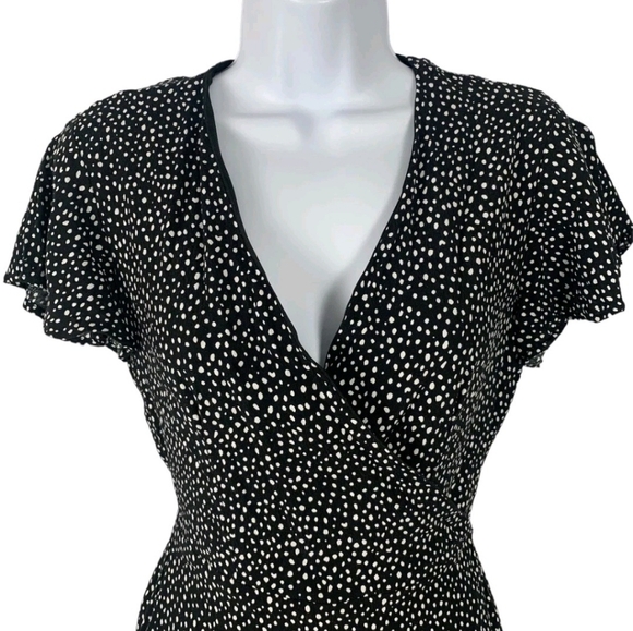 Harper wrap around dres size medium - Picture 5 of 8